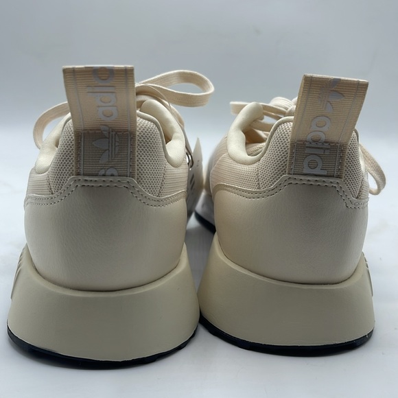 Adidas women’s size 8 MULTIX shoes - Picture 3 of 7